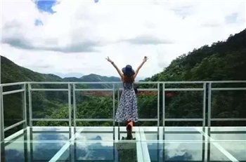 國(guó)際和平城—芷江、懷化大峽谷負(fù)離子洗肺體驗(yàn)二日游
