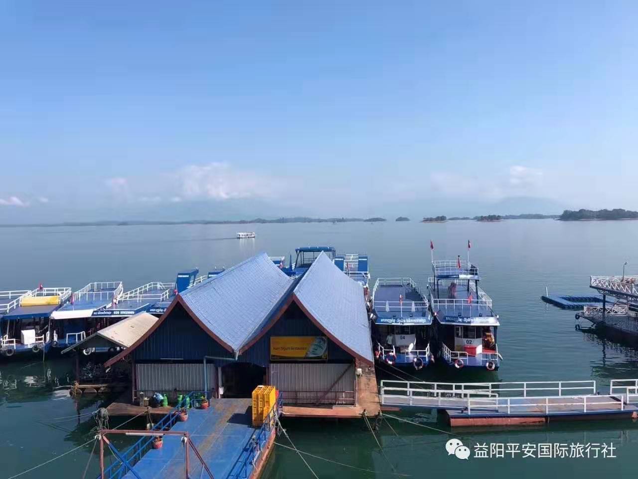 老撾?萬象、萬榮、瑯勃拉邦雙飛六日游